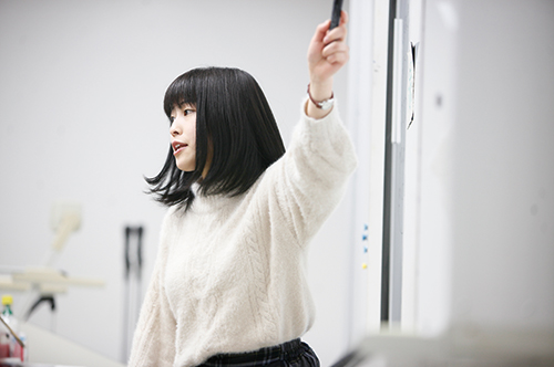 実社会が求める、データに基づいてものごとを考える力を養成