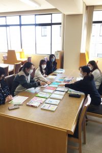 【お知らせ】学生選書ツアー報告会を開催しました!