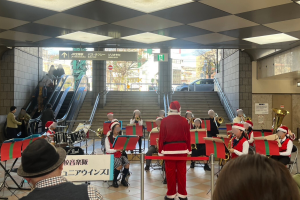 ソリオ宝塚３施設合同クリスマスコンサートに出演してきました。