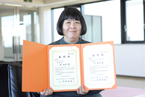 栄養学部３回生 岸紀子さんが  フードスペシャリスト認定試験で優秀賞を受賞しました